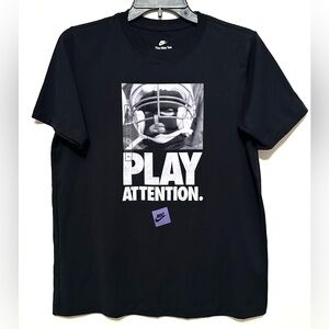 Nike Black Tee Short Sleeve Shirt Play Attention Football Graphic Kids XL